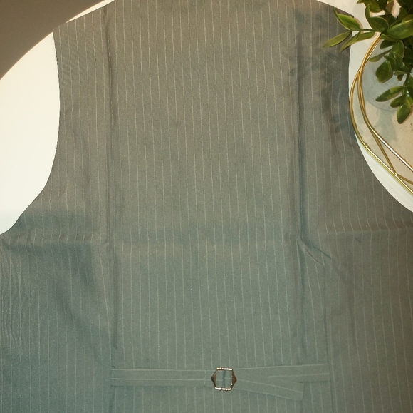 BABEYOND Men's Fashion Classic Vest - Picture 2 of 5